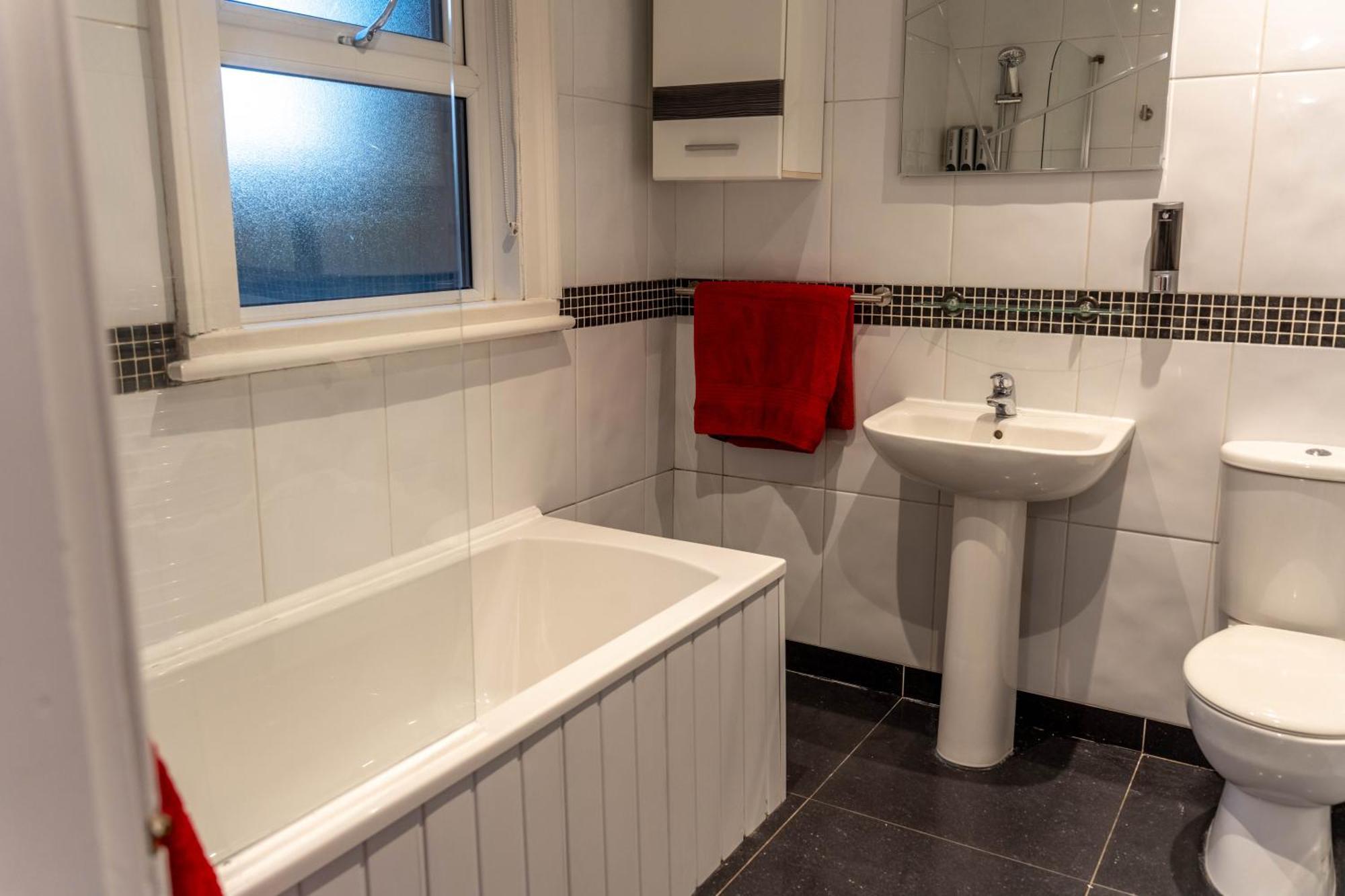 Lodging In Carrickfergus Centre Eksteriør bilde